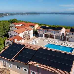 Residence & Appart'Hotel La Provence Aparthotel