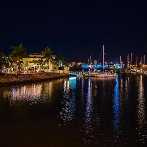 isla-mazatlan-golden-resort.mazatlan-hotels.com/